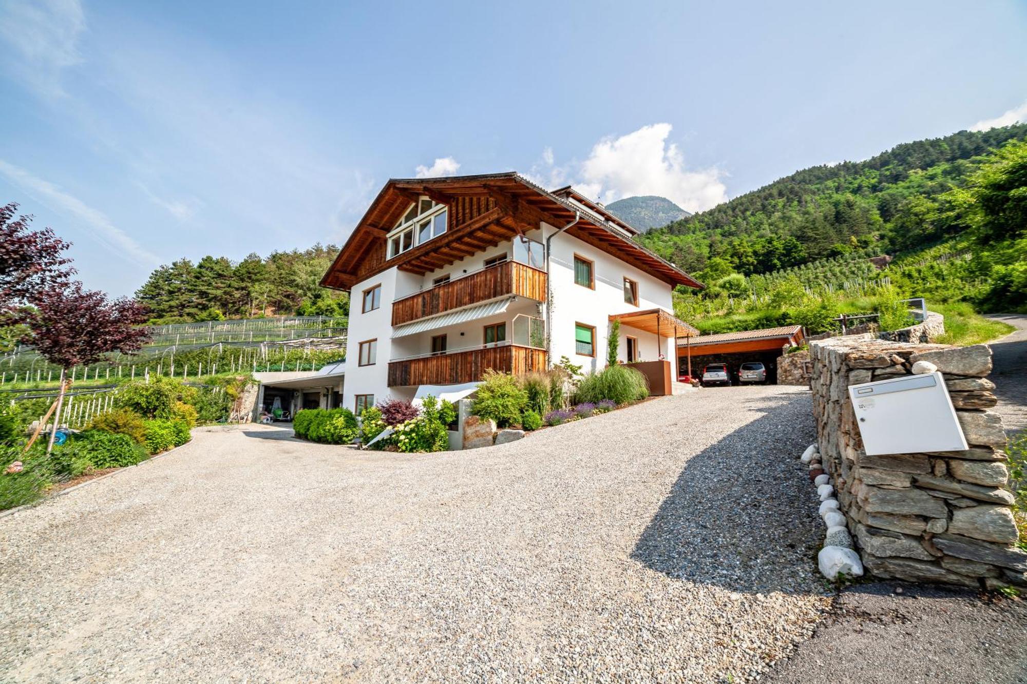 Langstein Wohnung Golden Coldrano Exterior foto